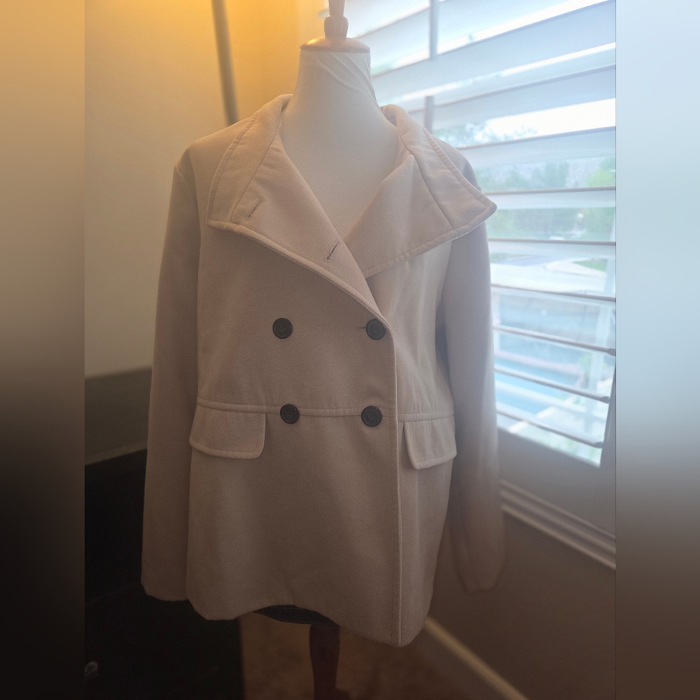 Old Navy Women's Beige Double-Breasted Pea Coat